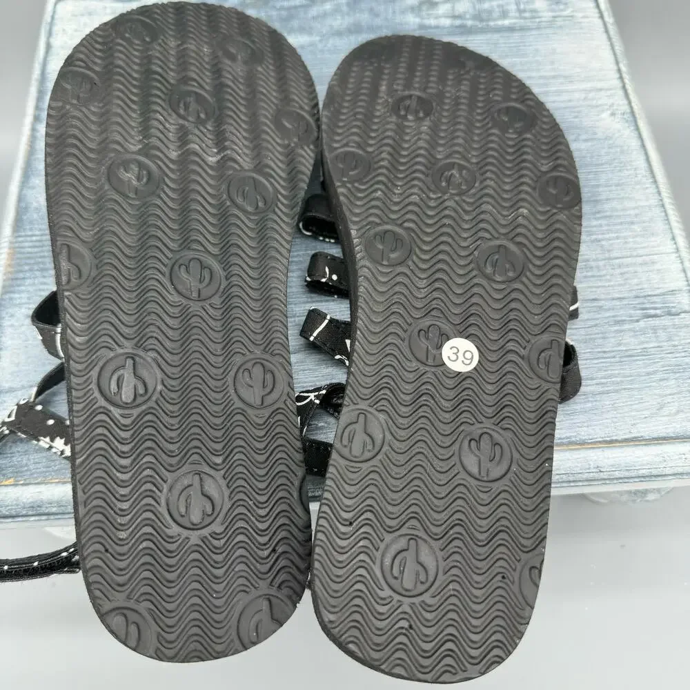 NEW Arizona Love Trekky Printed Canvas Spartiate Sandals Black/White Size 9